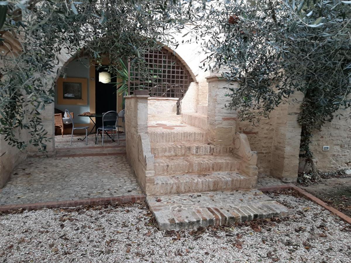 Aparthotel Subretia Residenze Di Campagna à Fabbri Extérieur photo